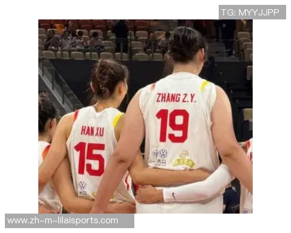 韩旭率领中国女篮出征波黑大名单张子宇身高2米26引关注 韩旭率领中国女篮出征波黑大名单张子宇身高2米26引关注
