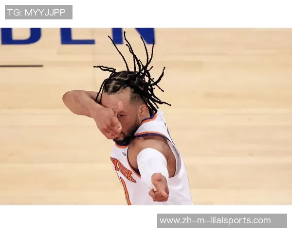 尼克斯与步行者激战正酣精彩直播全程回顾与分析